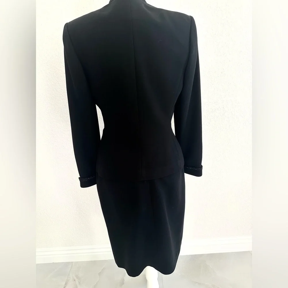 Elegant Kasper Black Women's Blazer with Beaded Trim Suit Set - Picture 8 of 8